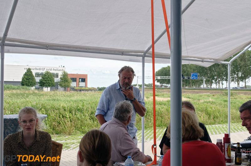 gallery detail picture